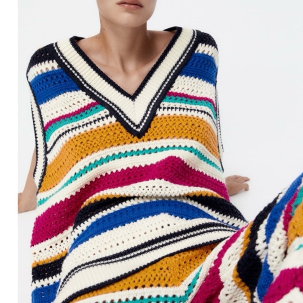 Zara Multicolored Striped V-Neck Oversized Sleeveless Knit Vest, Size Large - Picture 2 of 10